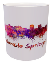 Carica l&#39;immagine nel visualizzatore di Gallery, Tazza skyline Colorado Springs
