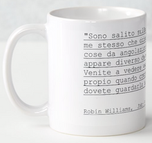 Carica l&#39;immagine nel visualizzatore di Gallery, Tazza frase L&#39;attimo fuggente 2
