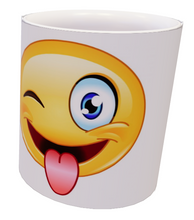 Load image into Gallery viewer, Tazza emoji linguaccia
